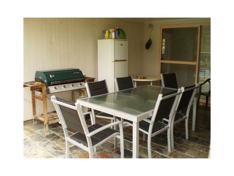 23 Green Avenue, Glenlee QLD 4711
