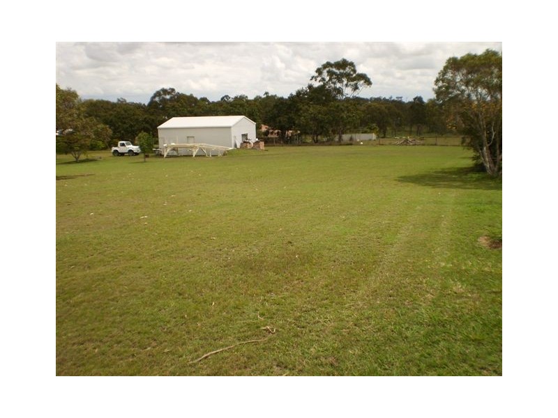 23 Green Avenue, Glenlee QLD 4711