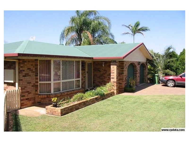 4 Esme Place, Gracemere QLD 4702