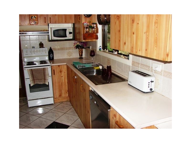 9 Hartwig Street, The Range QLD 4700