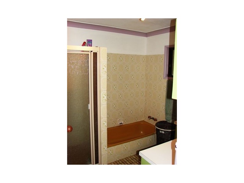 9 Hartwig Street, The Range QLD 4700