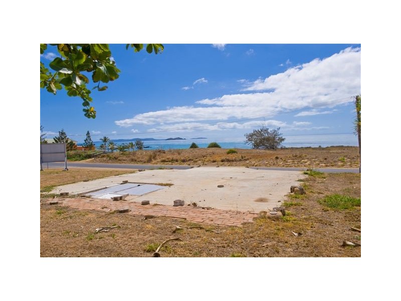 14 Keppel Street, Emu Park QLD 4710