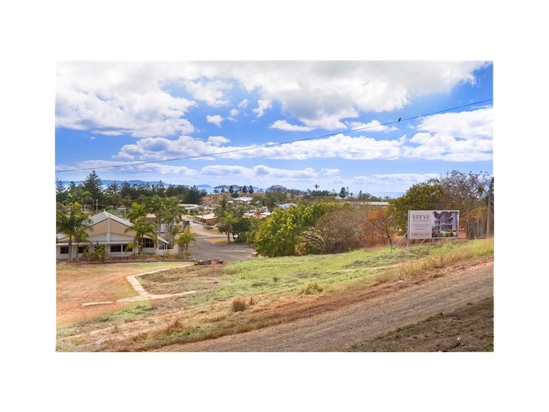 41 Bright Street, Emu Park QLD 4710