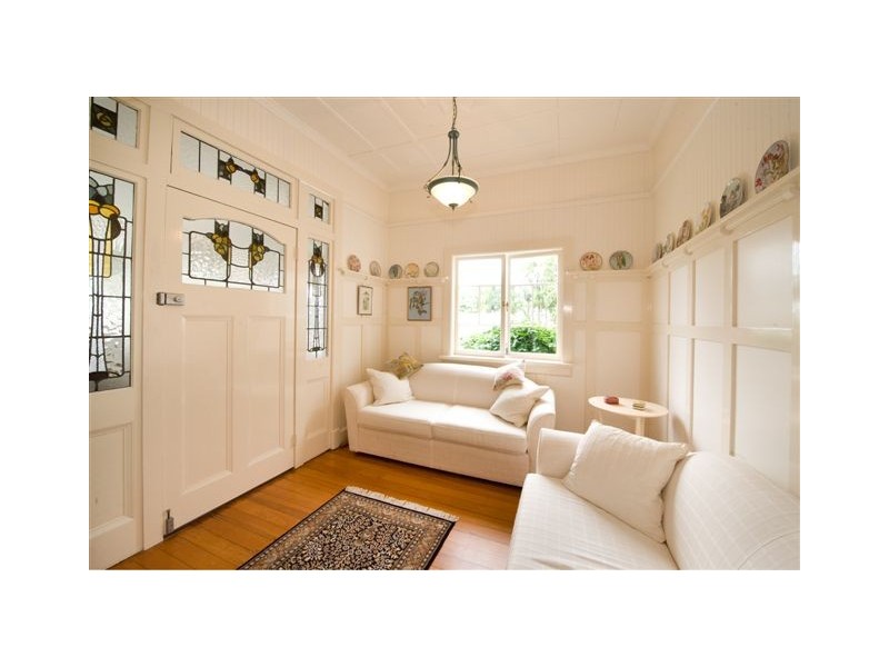 10 Dagmar Street, The Range QLD 4700