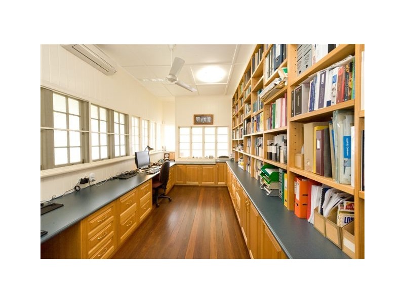 10 Dagmar Street, The Range QLD 4700