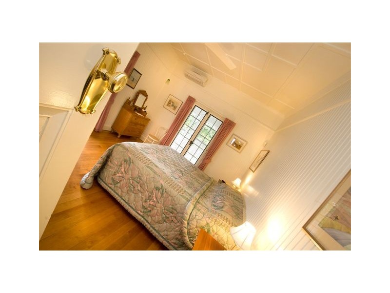10 Dagmar Street, The Range QLD 4700