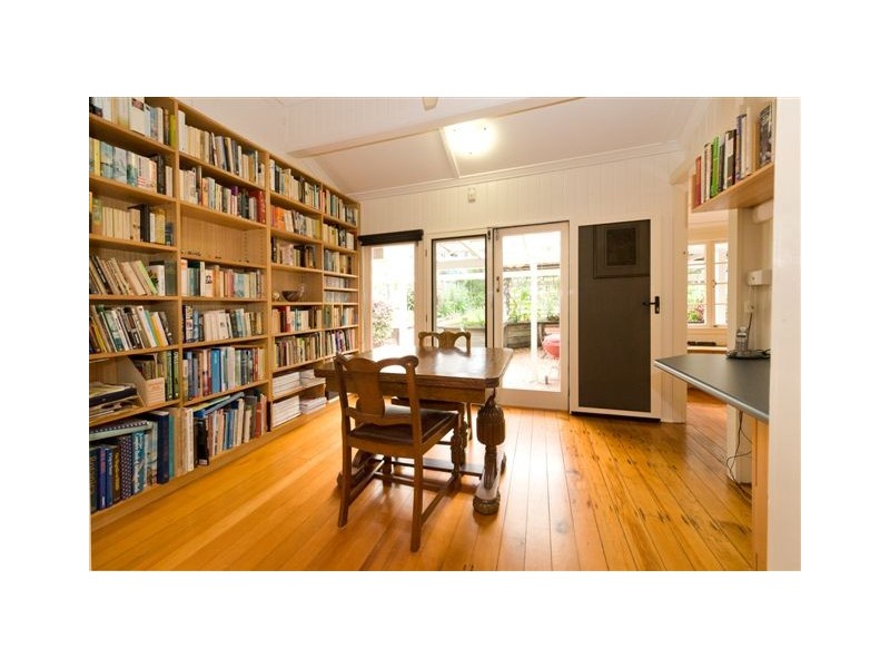 10 Dagmar Street, The Range QLD 4700