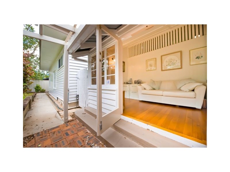 10 Dagmar Street, The Range QLD 4700