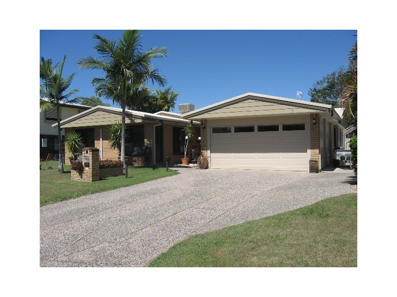 58 Buzacott Street, Park Avenue QLD 4701