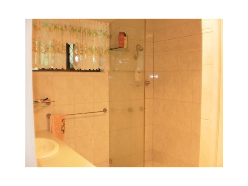 58 Buzacott Street, Park Avenue QLD 4701