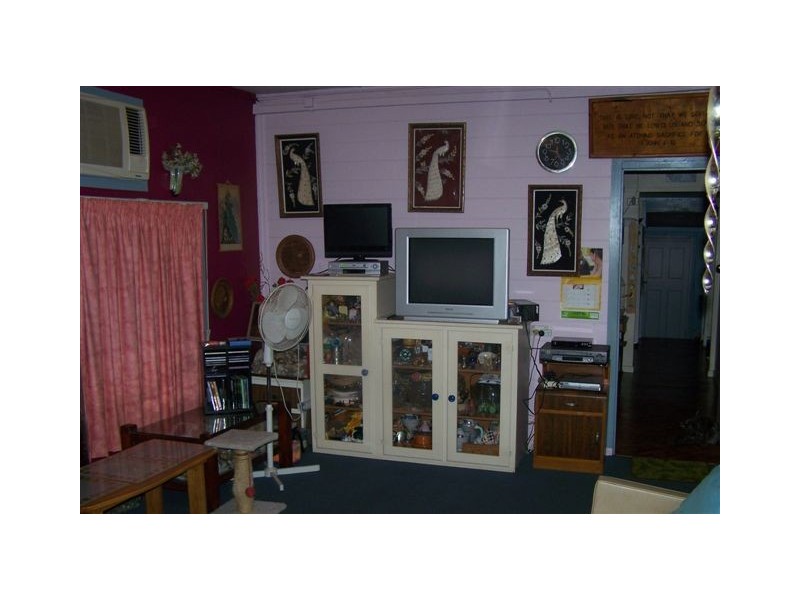 21  Langmorn Street, Raglan QLD 4697