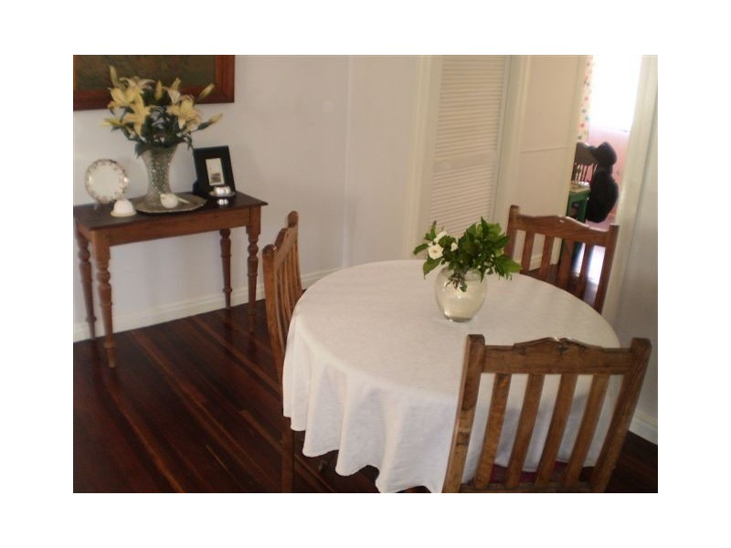 38 Cousins Street, The Range QLD 4700