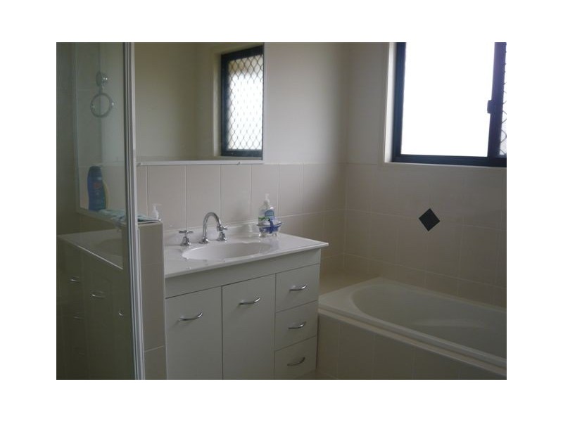 1 Joseph Street, Gracemere QLD 4702