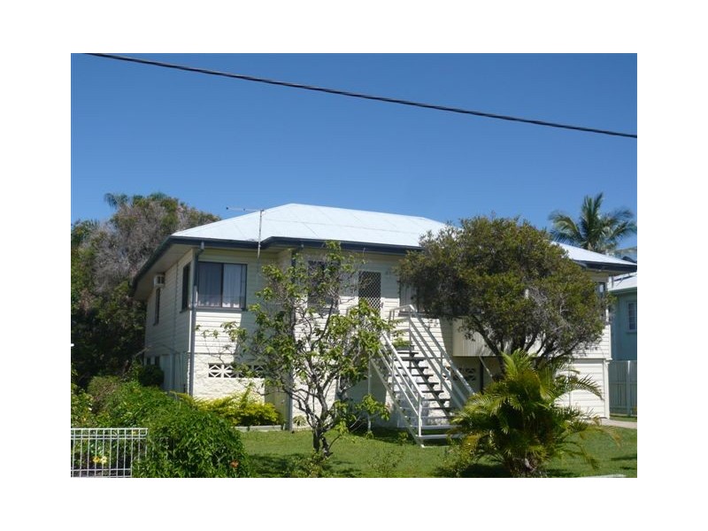 3 Barry Street, Wandal QLD 4700