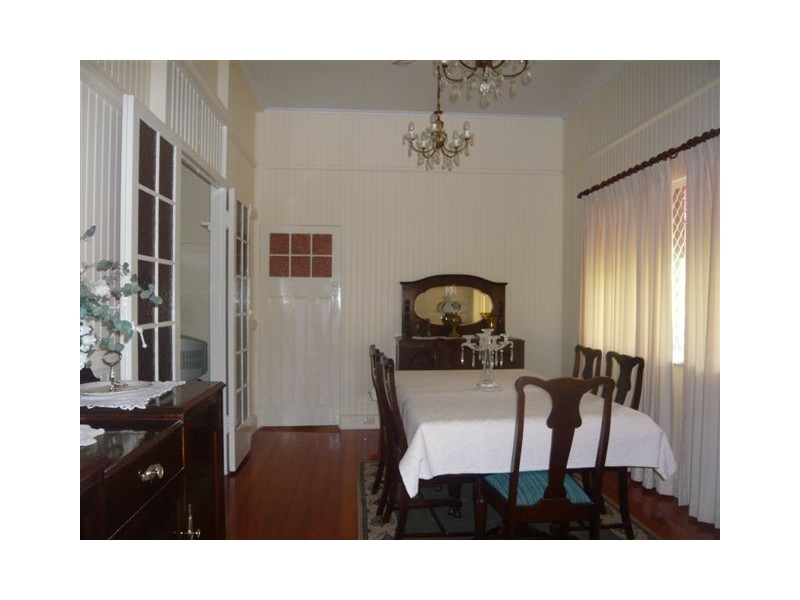 62 Cambridge Street, The Range QLD 4700