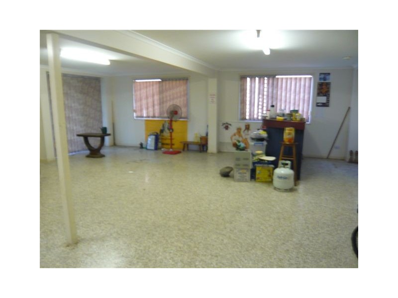 103 Robinson Street, Frenchville QLD 4701