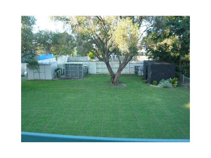 103 Robinson Street, Frenchville QLD 4701