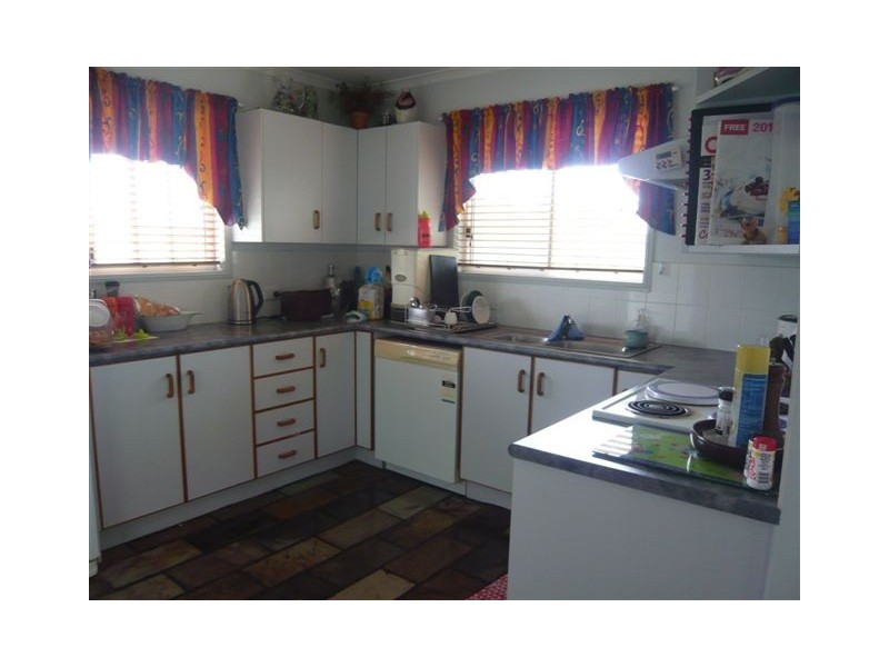 13 Horrie Twiner Street, Keppel Sands QLD 4702