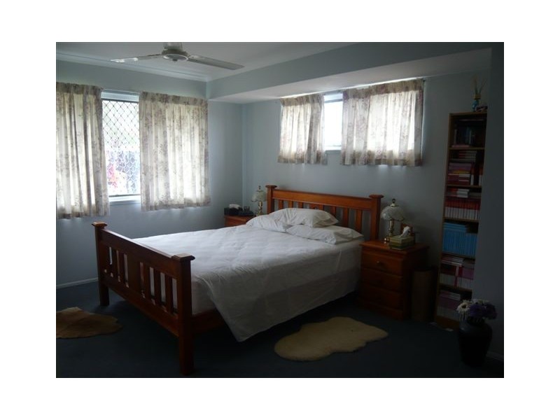 13 Horrie Twiner Street, Keppel Sands QLD 4702
