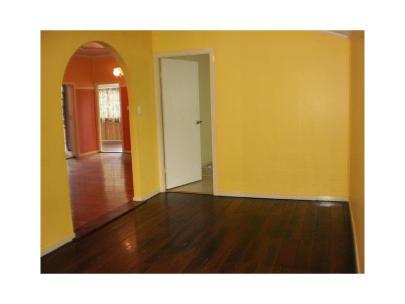 7 Kirkellen Street, Berserker QLD 4701