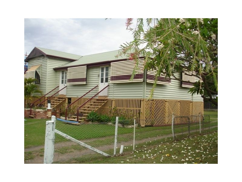 135 Fitzroy Street, Rockhampton QLD 4700