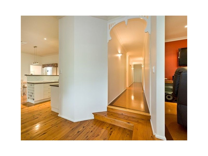 86 Little Glencoe Street, The Range QLD 4700