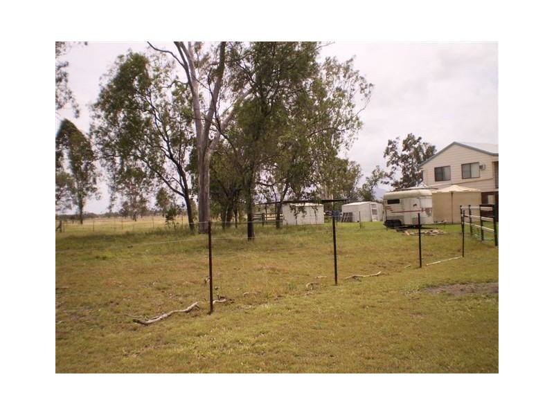 284 Gavial-Gracemere Road, Gracemere QLD 4702