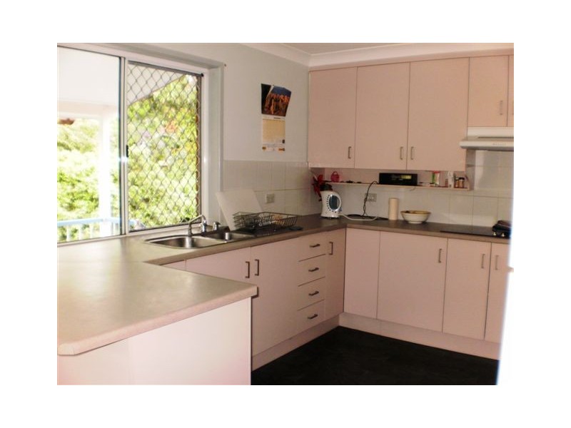 326 Bloxsom Street, Koongal QLD 4701