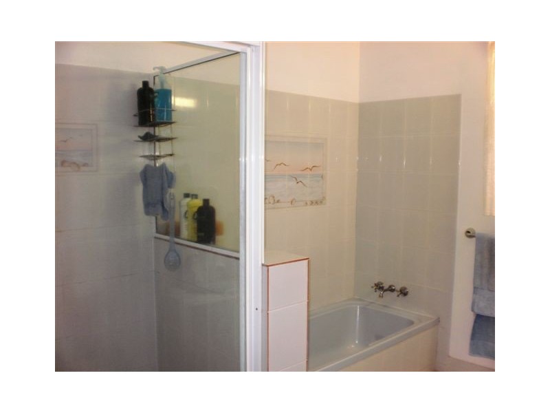 326 Bloxsom Street, Koongal QLD 4701