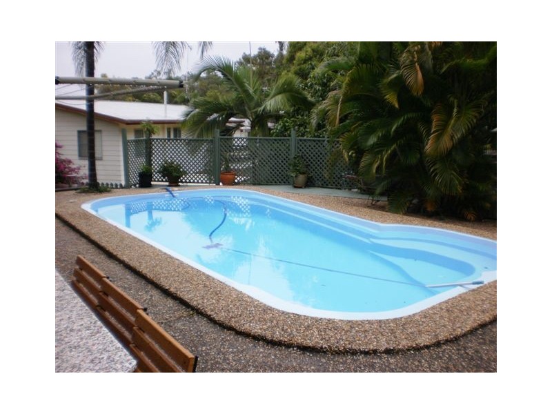 326 Bloxsom Street, Koongal QLD 4701