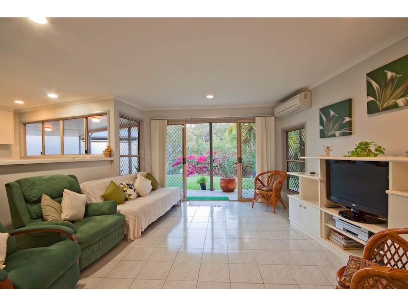 8 McRae Place, Frenchville QLD 4701