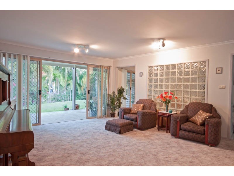 8 McRae Place, Frenchville QLD 4701