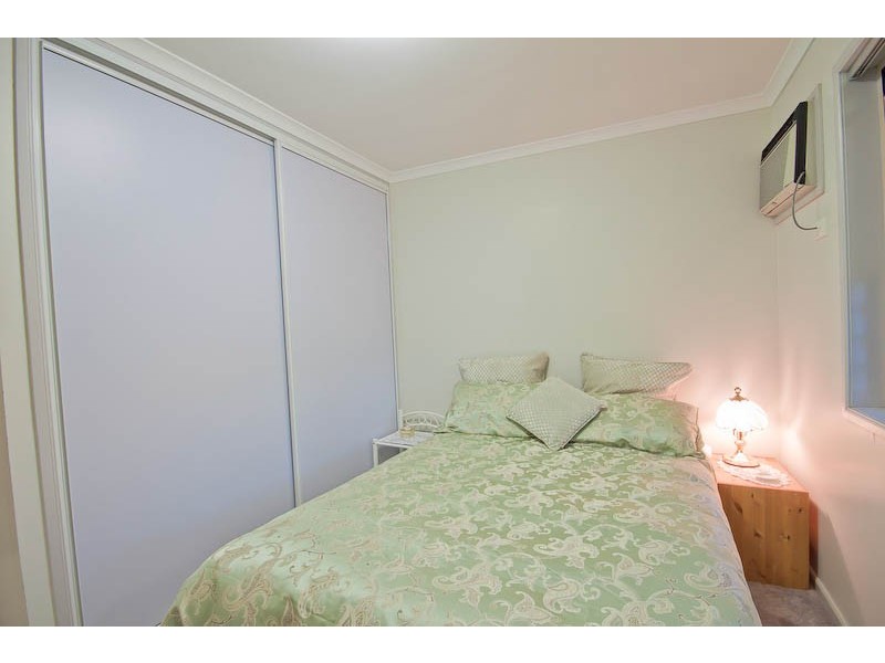 8 McRae Place, Frenchville QLD 4701