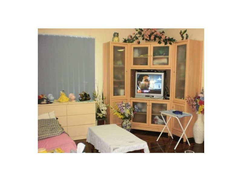 270 Dempsey Street, Koongal QLD 4701