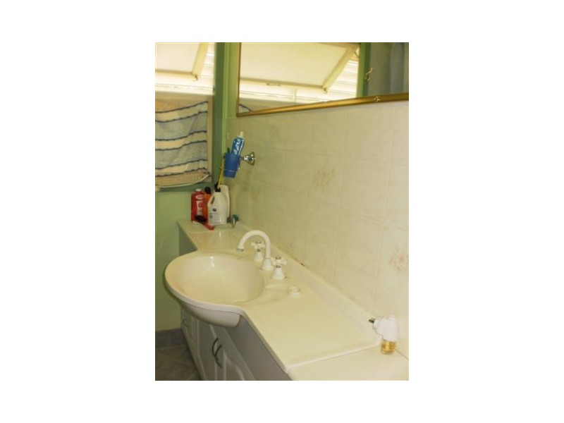270 Dempsey Street, Koongal QLD 4701