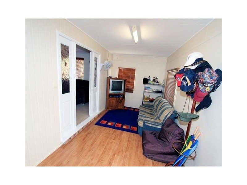 19 Jones Street, Parkhurst QLD 4702