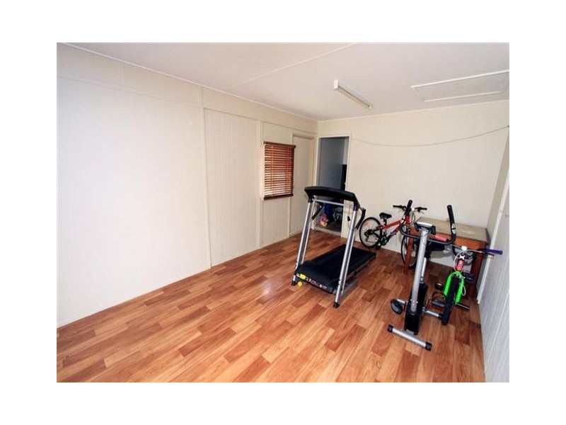 19 Jones Street, Parkhurst QLD 4702
