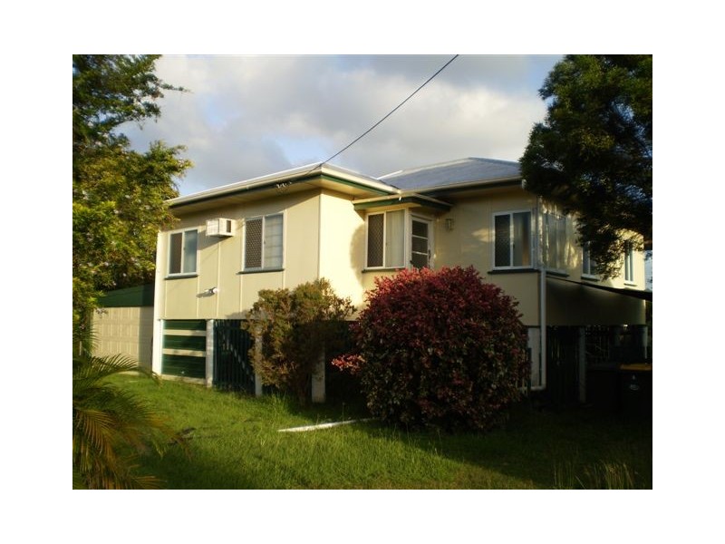 6 Thackeray Street, Park Avenue QLD 4701