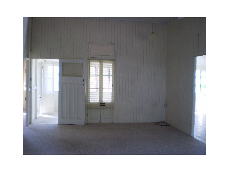 9 Glencoe Street, Allenstown QLD 4700