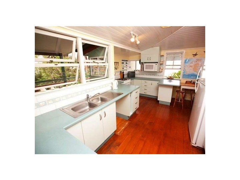 24 Church St, Allenstown QLD 4700