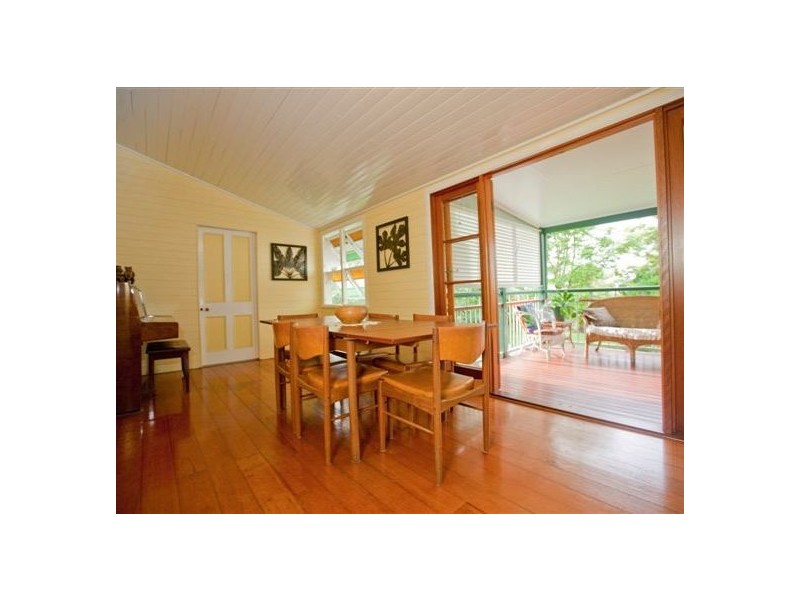 24 Church St, Allenstown QLD 4700