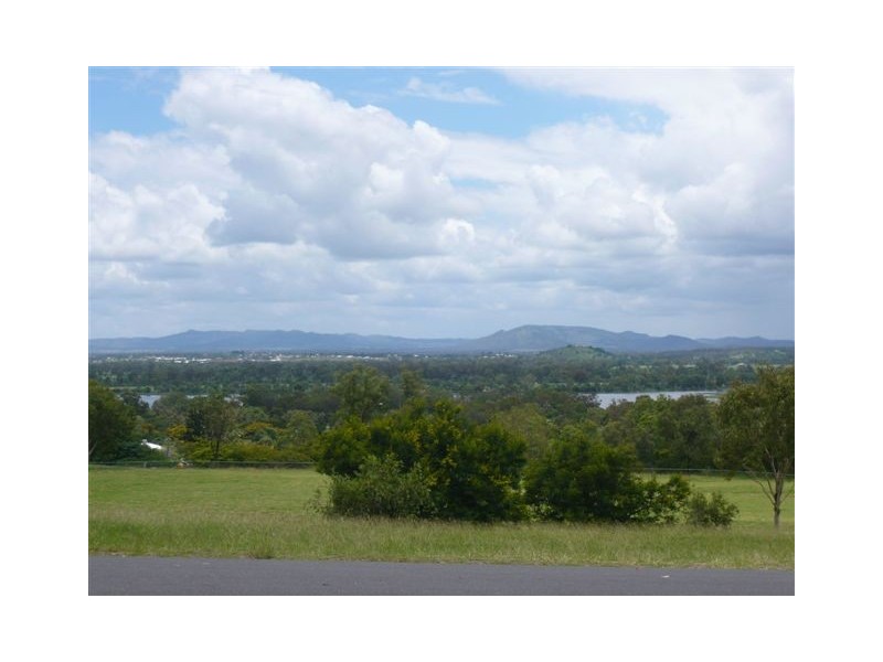 5 Hawkins Street, The Range QLD 4700