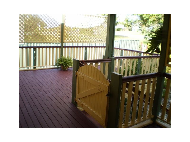 64 Jardine Street, West Rockhampton QLD 4700