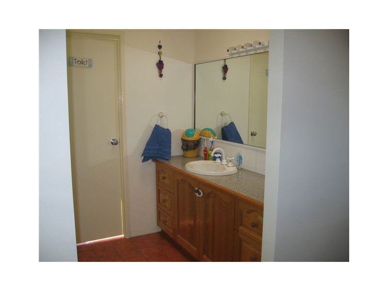 369 Kabra Rd, Kabra QLD 4702