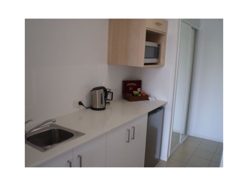 203/102-108 Victoria Parade, Rockhampton City QLD 4700