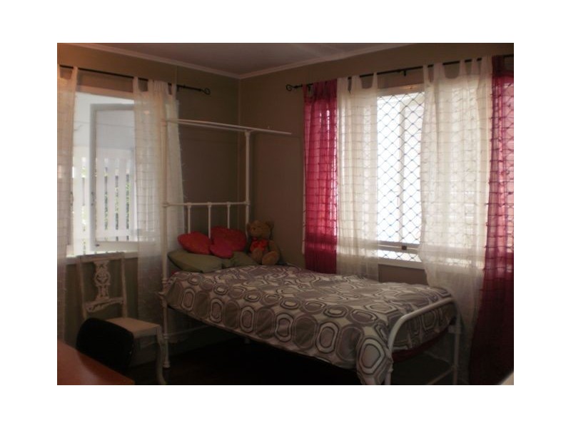 51 Oswald Street, Allenstown QLD 4700