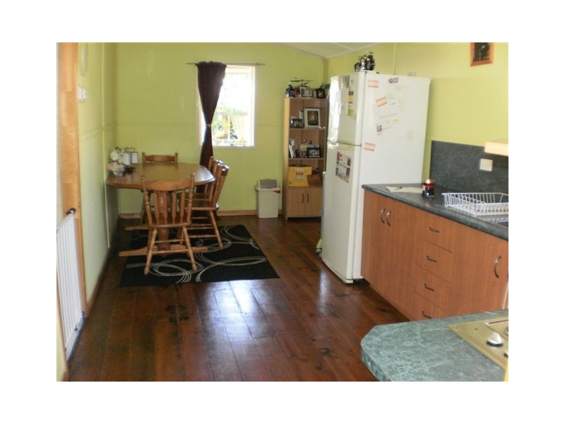 145 Murray Lane, The Range QLD 4700