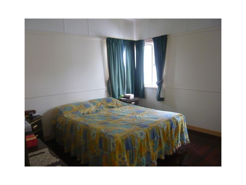 95 Livingstone Street, Berserker QLD 4701