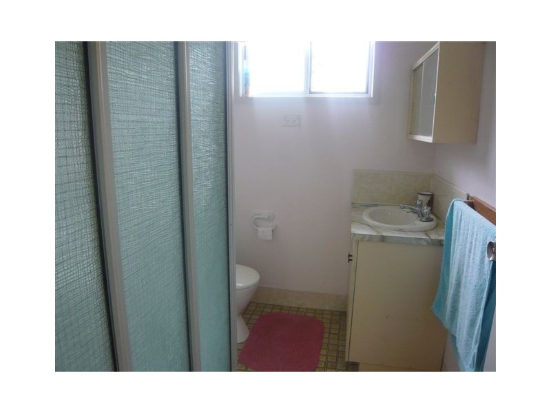 95 Livingstone Street, Berserker QLD 4701