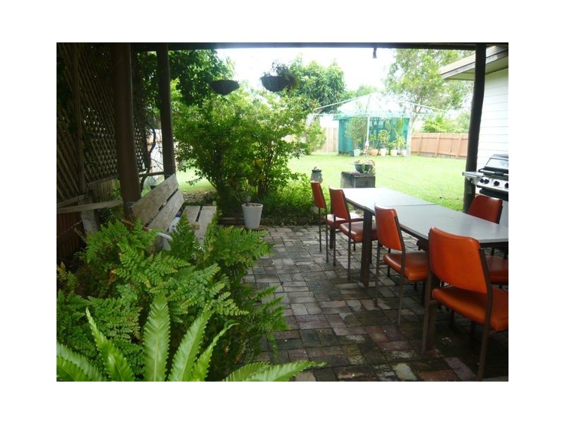 95 Livingstone Street, Berserker QLD 4701